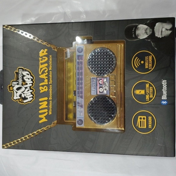 Hip hop 50th anniversary Wireless boom box speaker‎ mini blaster necklace new - Picture 12 of 12